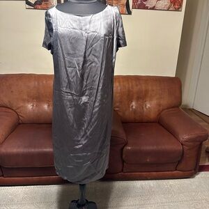 ESCAPE SILK SHEATH DRESS ROUND NECK REAR ZIP-LINED PLEATED FRONT PANEL